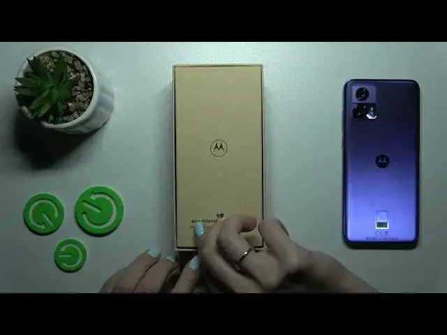 'Video thumbnail for Does the MOTOROLA Edge 30 Neo Device Come with USB Cable? Let's Find Out!'