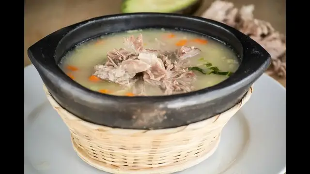 'Video thumbnail for Colombian Bulgur Wheat Soup Recipe | How To Make Cuchuco | SyS'
