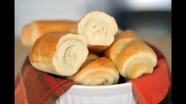 Video thumbnail for COLOMBIAN SOFT BREAD ROLLS | How To Make Colombian Bread Rolls | SyS