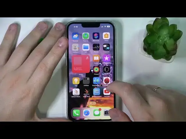 'Video thumbnail for How to Customize iPhone 14 Series Device Home Screen - Plus / Pro / Pro Max'