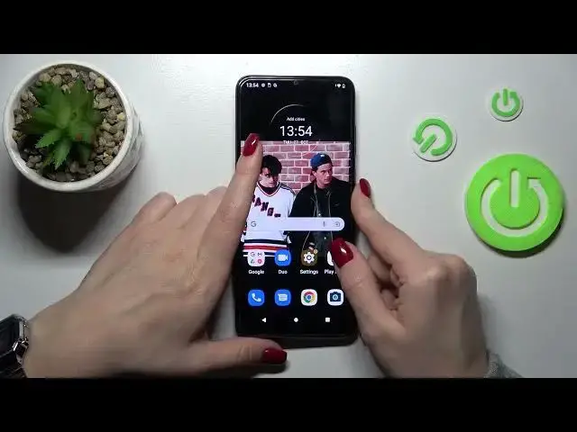 'Video thumbnail for MOTOROLA Moto E22 Face Unlock Test'