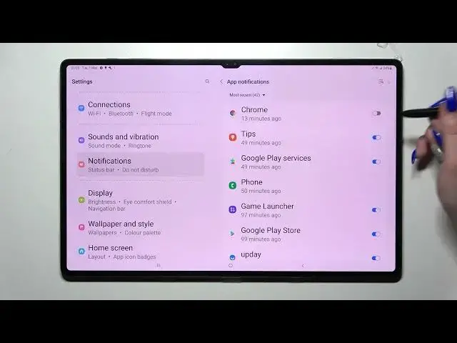 'Video thumbnail for Samsung Galaxy Tab S8 Ultra - How To Turn On & Off App Notifications'