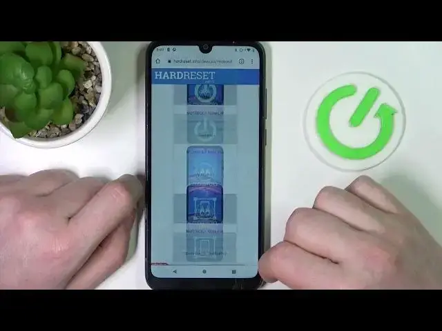 'Video thumbnail for Does MOTOROLA Moto E6s Have AMOLED Display?'