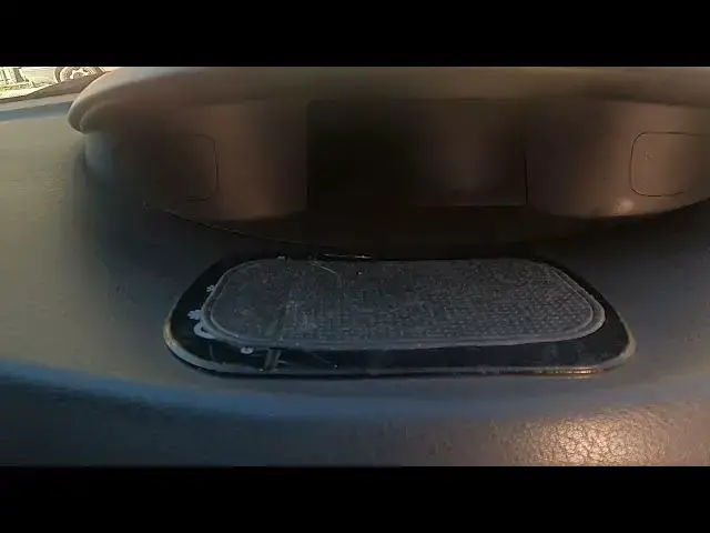 Video thumbnail for How to Turn Screen Display Off in Renault Laguna II ( 2001 – 2007 ) - Blank Screen Display