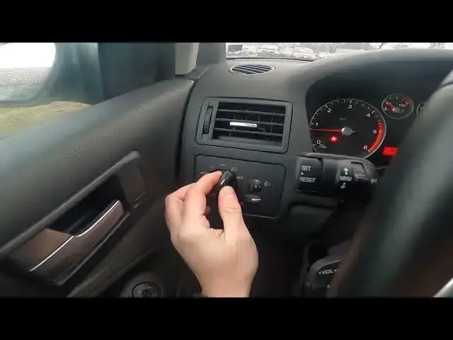 Video thumbnail for How to Enable or Disable High Beam in Ford C-MAX I ( 2003 - 2010 ) | Use High Beam