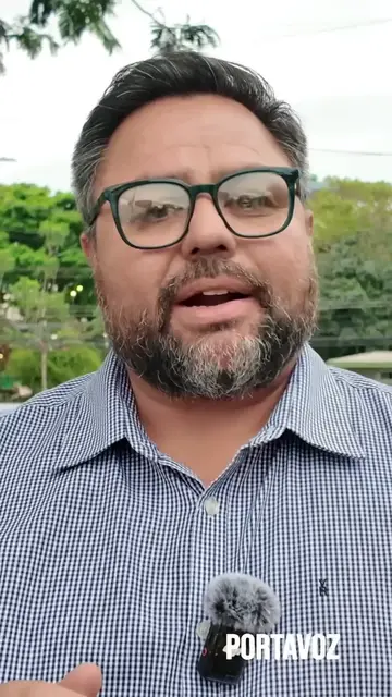 'Video thumbnail for “Va a conocer al presidente”: Celso Gamboa aparece en grabación ingresando al exclusivo residencial Monterán'