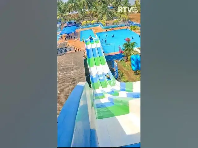 Video thumbnail for Mat Racer Slides at DreamWorld Water Park VIRAR #shorts #waterpark