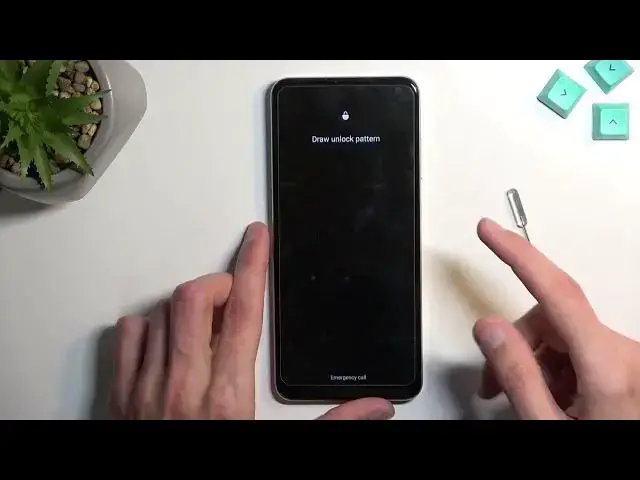'Video thumbnail for How to Insert SIM in Realme 10 / Set SIM and SD Card on Realme 10'