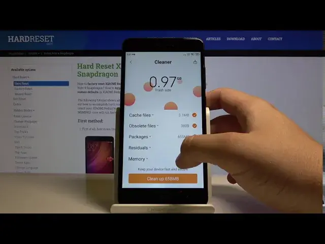 Video thumbnail for XIAOMI Redmi Note 4 - How to Clean Phone Storage & Delete All Junk Files