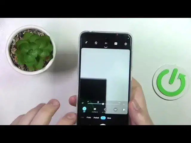 'Video thumbnail for How to Use Camera Pro Mode on Motorola Moto G23 – Advanced Camera Settings'