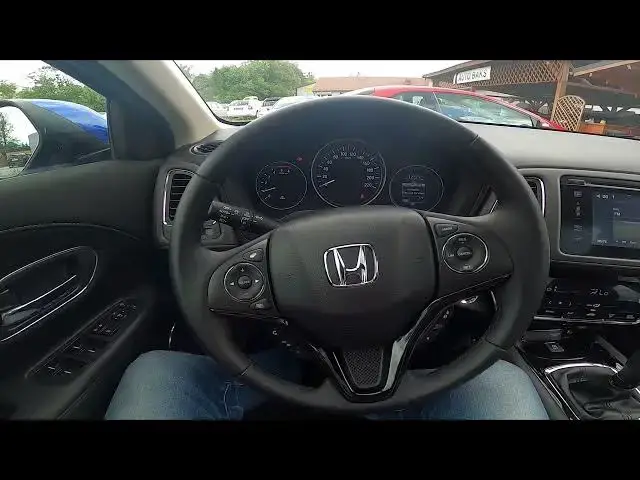 'Video thumbnail for How to Adjust Radio Volume in Honda HR-V II ( 2015 – 2021 ) - Change Radio Volume'