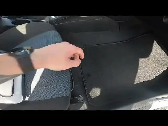 'Video thumbnail for Where is the VIN number of my Kia Ceed I ( 2006 – 2012 ) - Find the VIN on Part of the Car'