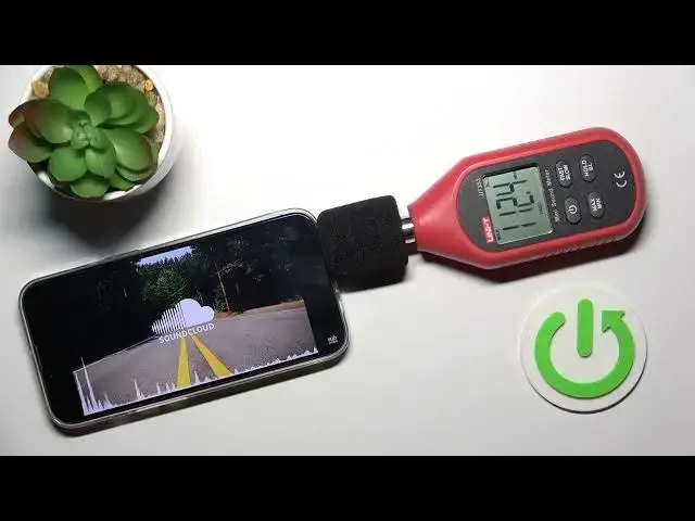 'Video thumbnail for How Loud is iPhone 14 Speaker - Maximum Speaker Level iPhone 14 - Highest Volume Setting on iPhone'