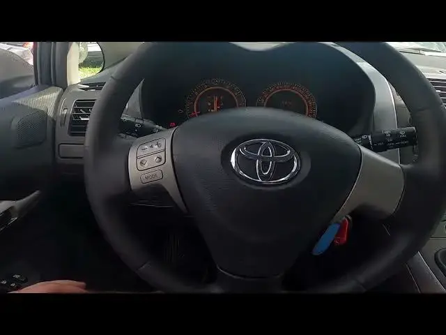 Video thumbnail for How to Automatically Lock or Unlock Doors in Toyota Auris I ( 2006 – 2013 )