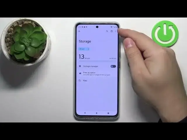 'Video thumbnail for How to Format SD Card in Motorola Moto G72 - Erasing Memory Card'