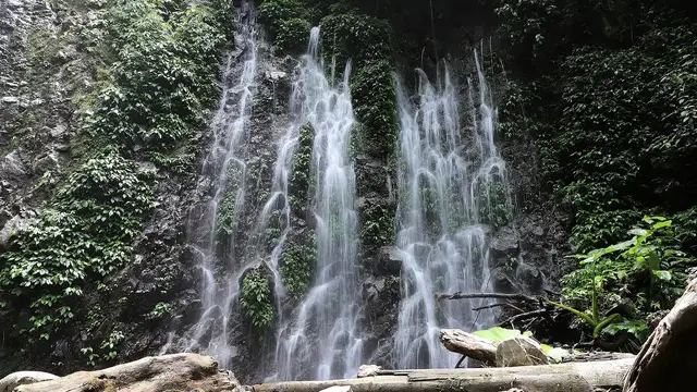 Video thumbnail for El Tigre-Wasserfälle | Costa Rica