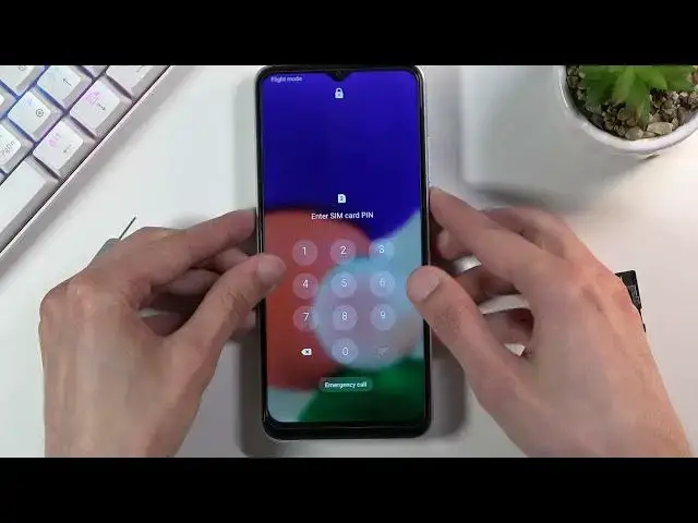 Video thumbnail for How to Insert SIM and SD on SAMSUNG Galaxy A22 - Install Nano SIM and Micro SD Card