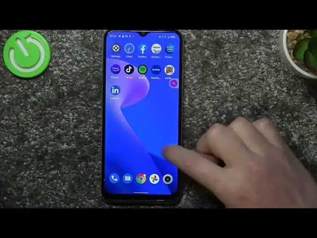 'Video thumbnail for Realme C33 - Is Fortnite Available'