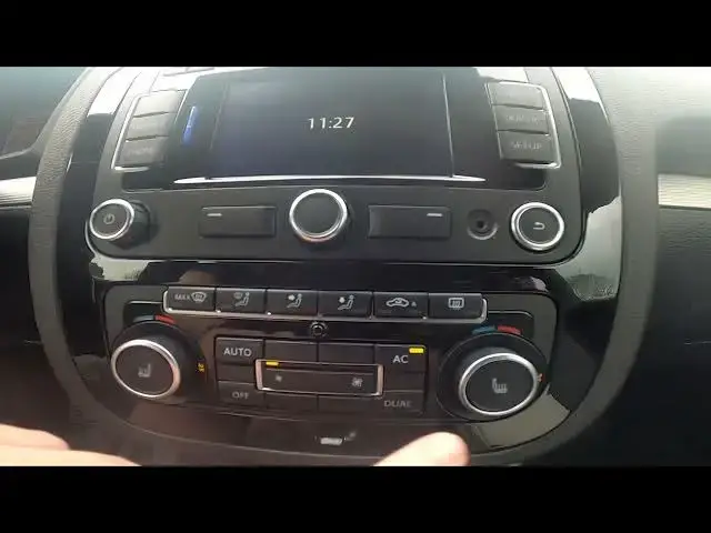 Video thumbnail for How to Enable or Disable Seat Heating in Volkswagen Scirocco III ( 2008 - 2017 ) - Use Seat Heating