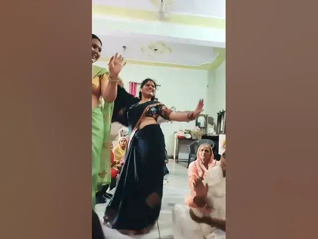 Video thumbnail for 💕जबरदस्त तूफानी जोड़ी डांस #happy_lokgeet #viral #डांस #शोर्ट्स