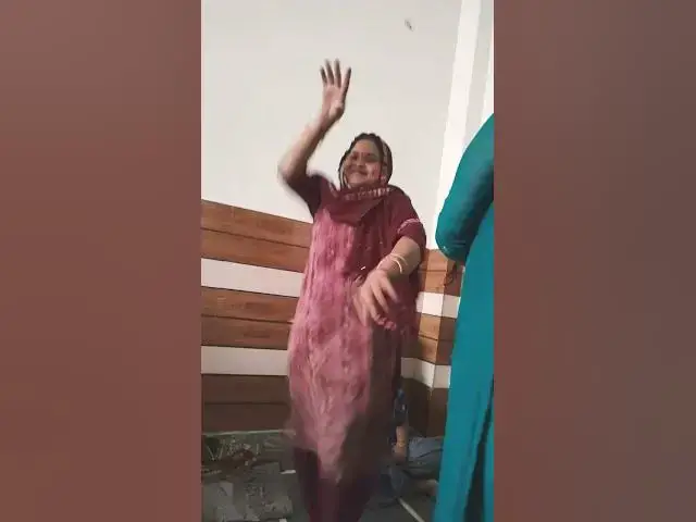 Video thumbnail for आज ते बेबे ने तोड़पाड़ दिया #happy_lokgeet #viral #डांस #shortvideo #हरियाणवी #bhaktisadhna