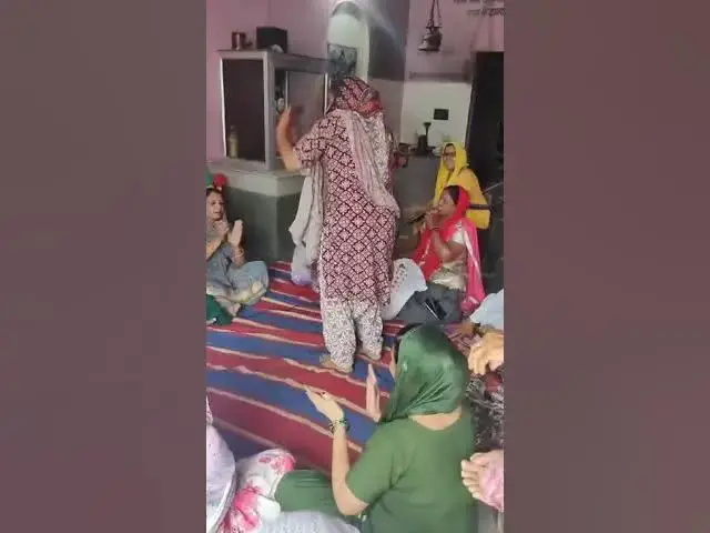 Video thumbnail for बहौत सुन्दर डांस और भजन, हो गई  मौज एअ मौज भोले से ब्याह करवा के#dance #viralmusic  #हरियाणवी लोकगीत