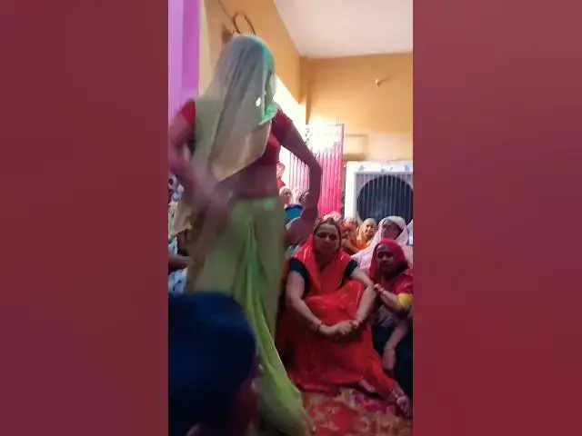 Video thumbnail for ग्रीन साड़ी में कोन,सपना भी फेल,#happy_lokgeet #trending #viral #डांस