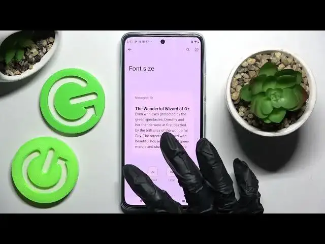 'Video thumbnail for MOTOROLA EDGE 30 Change Font Size'
