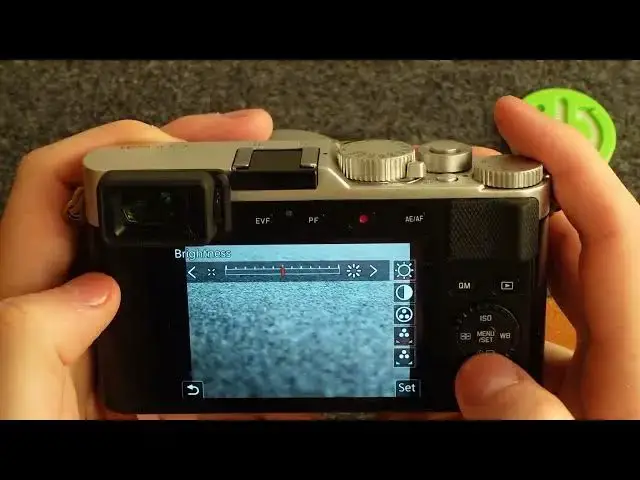 Video thumbnail for Leica D Lux 7 - How To Change Display Brightness