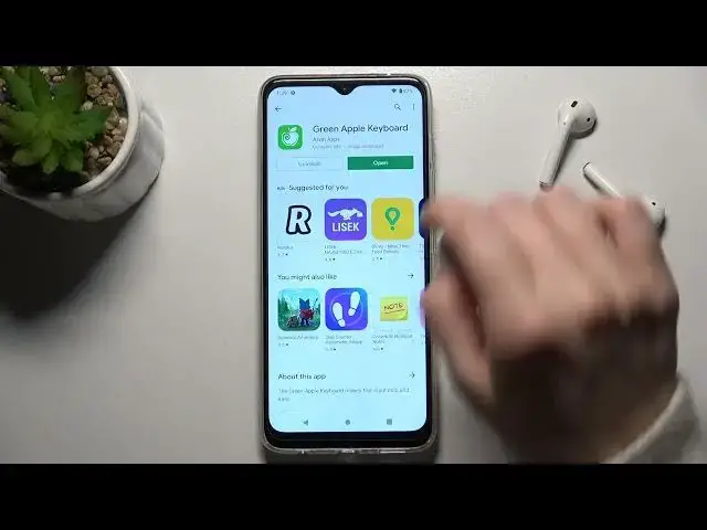 Video thumbnail for How to Get iPhone Keyboard on MOTOROLA Moto G50? – Green Apple Keyboard App