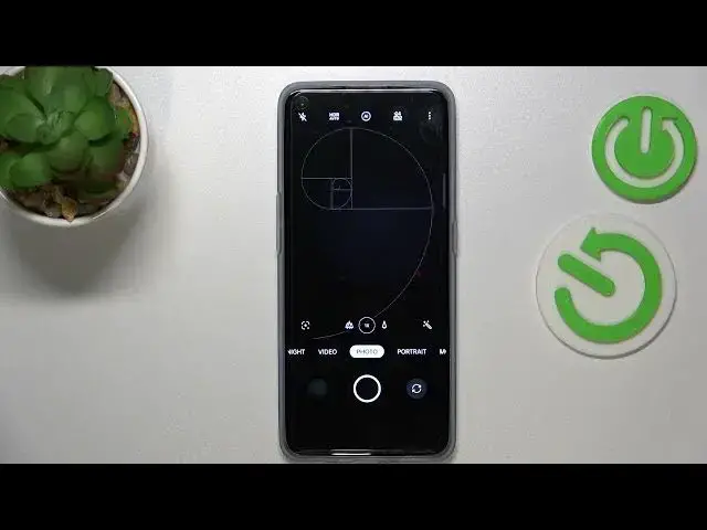 'Video thumbnail for How to Use Camera Pro Mode on OPPO Find X5 Lite'