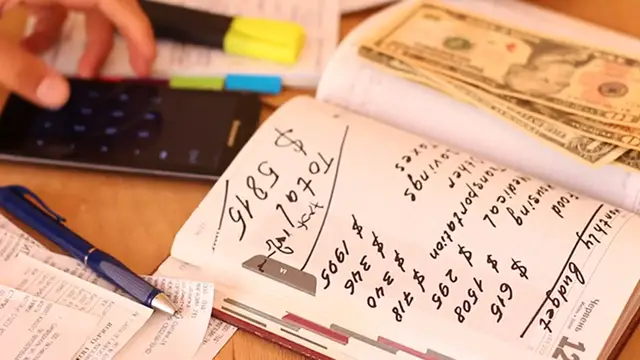 Video thumbnail for MASTER BUDGETING Track & Save Money Fast!