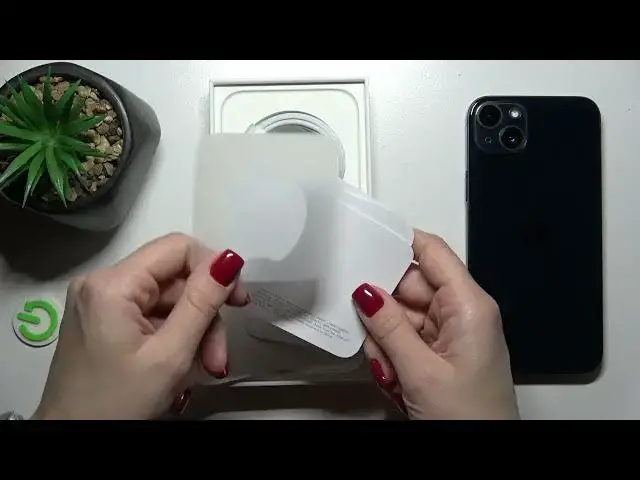 'Video thumbnail for iPhone 14 Plus All Box Accessories'
