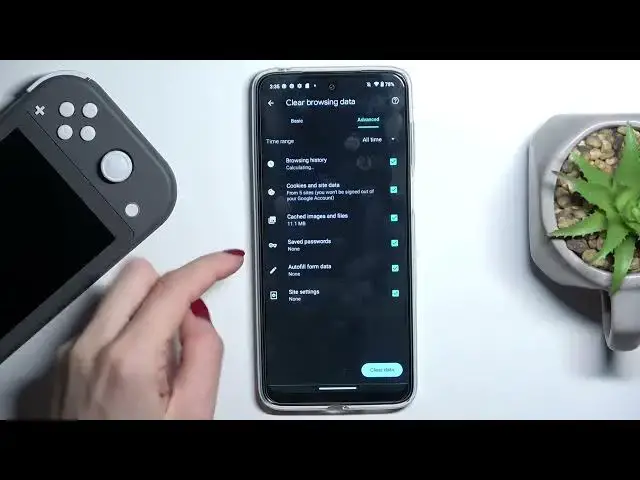 'Video thumbnail for How to Clear Browsing Data on MOTOROLA Moto G13'