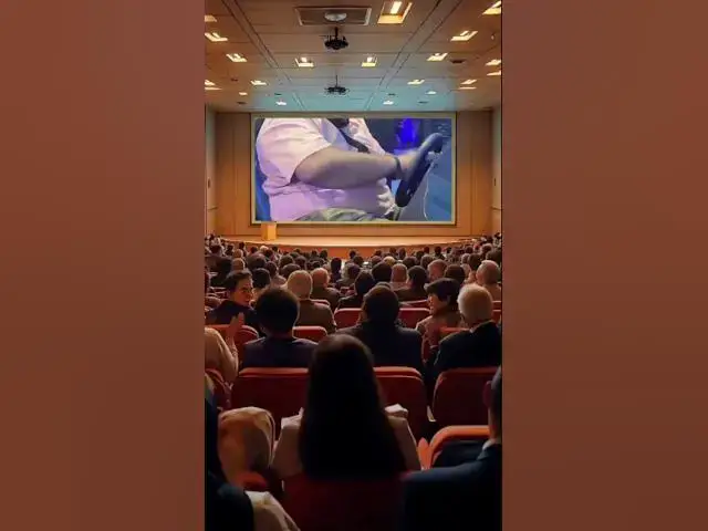 Video thumbnail for Finding it to be funny #funny #dailyvideo