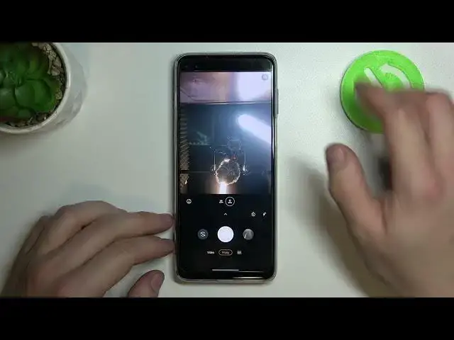 Video thumbnail for How to Take a Front Camera Photo via Palm Gesture on Motorola Moto G100 – Enable Using Palm Gesture