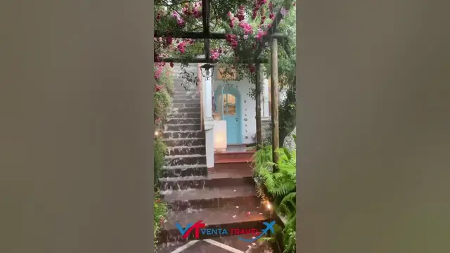 Video thumbnail for Autumn raining in Amalfi Coast