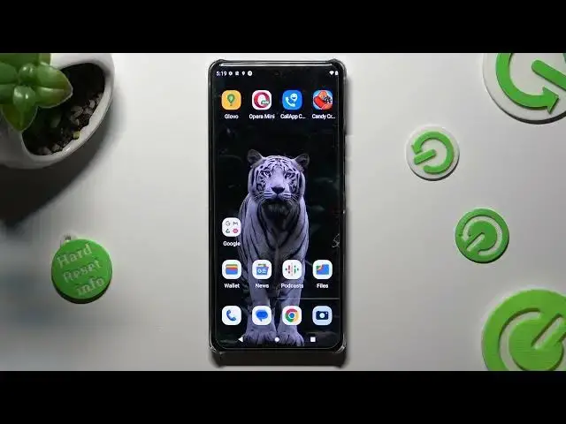 Video thumbnail for How to Change Icon Size on Motorola Edge X40?