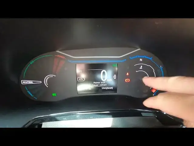 'Video thumbnail for How to Check Current Fuel Consumption in Dacia Spring ( 2021 – now )'
