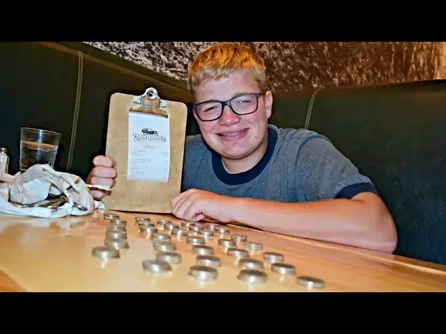 Video thumbnail for Teenager Got Sweet Revenge After Being Mocked By Waitress For Paying In Coins