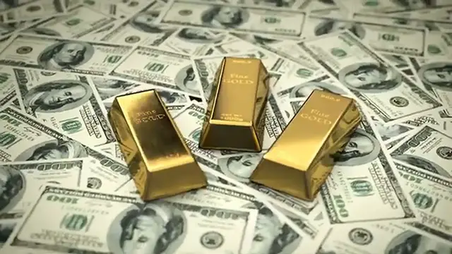 Video thumbnail for 15 Signs Someone Is Fake Rich (Financial Independence)
