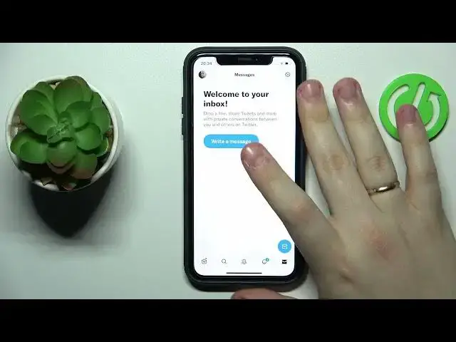 Video thumbnail for How to Open Twitter DMs - Enter a Direct Message Section on Twitter