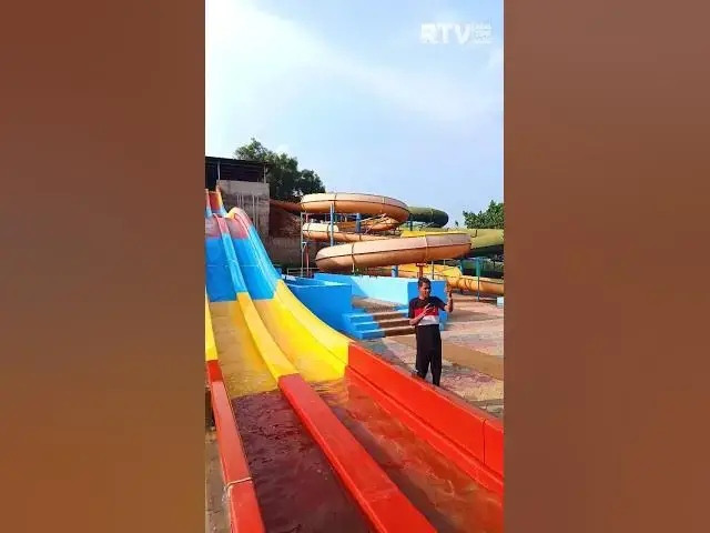 Video thumbnail for MAT WATER SLIDES - at Escape Water Park #shorts #waterpark #viral