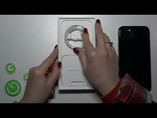 Video thumbnail for Does iPhone 14 Plus Come with Earbuds?