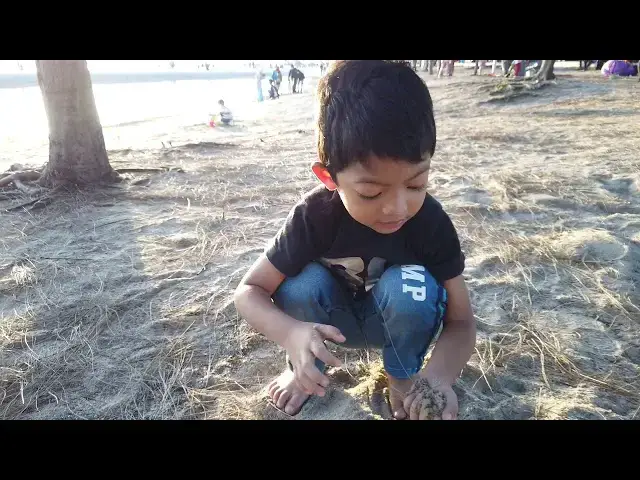 Video thumbnail for Burung kenek-kenek-nyanyian oleh Roslan Madun