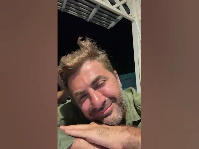 Video thumbnail for Həyatda hər şey pulla ölçülmür ?