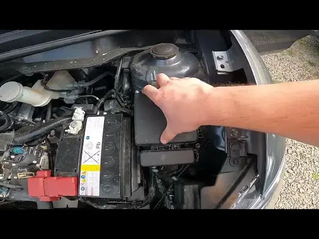 Video thumbnail for Where is the Fuse Box Under the Hood in the Suzuki Swift VI (2017 – now) - Find the Fuse Box