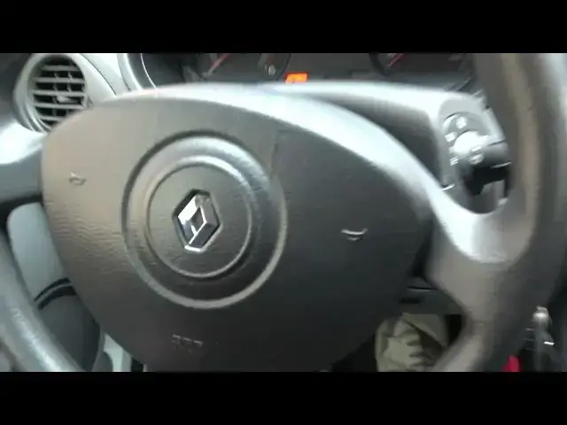 'Video thumbnail for How to Unlock the Hood in Renault Clio III (2005 - 2012) - Open Bonnet by Lever'