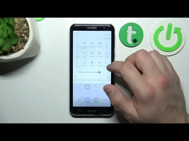 Video thumbnail for Does EMPORIA Smart 5 Have Screen Mirroring? - Screen Cast Option