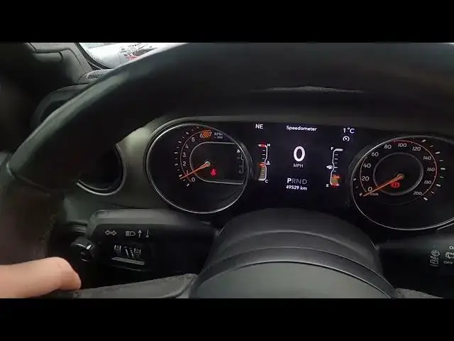'Video thumbnail for How to Check Oil Temperature in Jeep Wrangler IV ( 2018 – now ) - Control Oil Temperature'